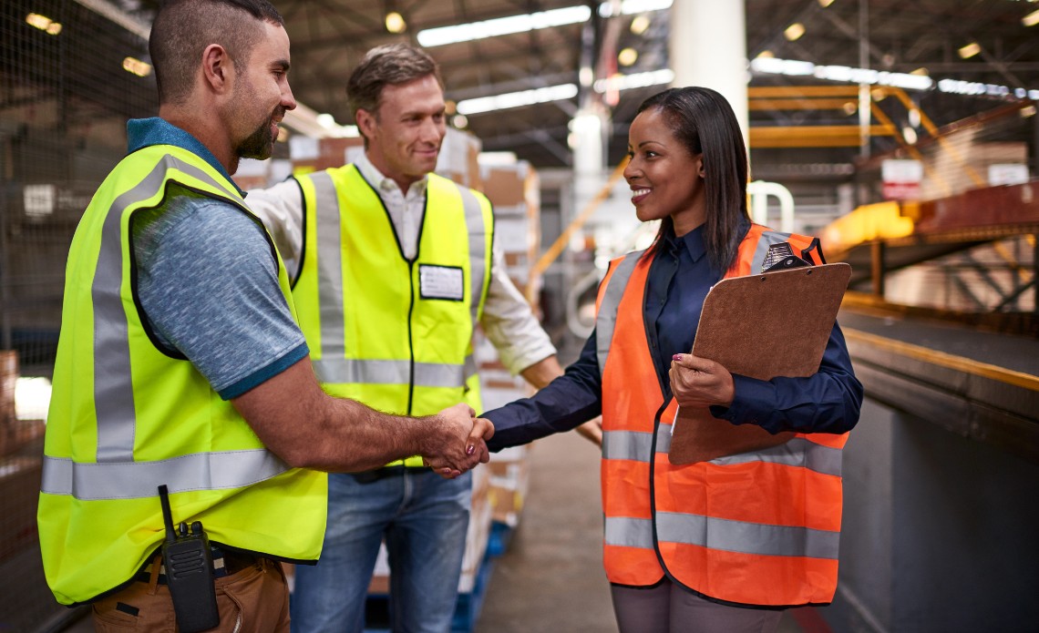 APRENDA COMO FAZER NETWORKING E MELHORAR O CONTATO COM FORNECEDORES